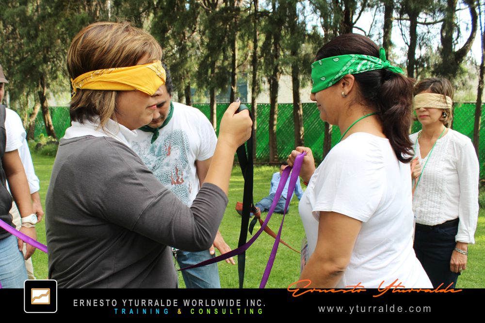 Team Building Corporativo LATAM | Actividades lúdicas que refuerzan pertenencia y compromiso